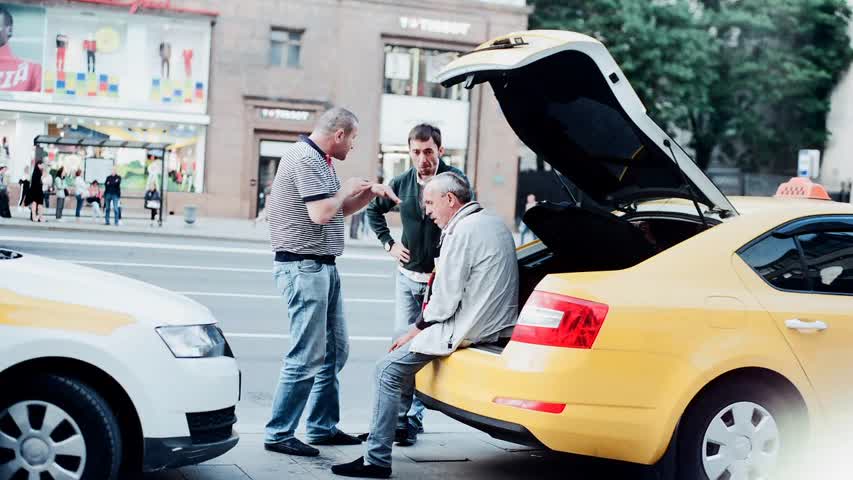 Фото - Россиян предупредили о значительном подорожании такси