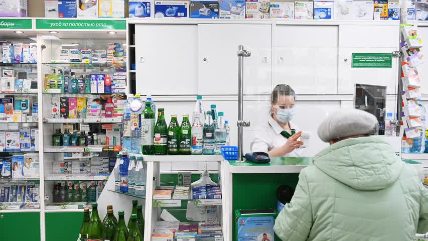 Фото - В российских аптеках упали продажи